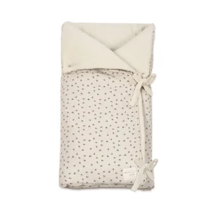 Arrullo Manta Poppy Corazones Walking Mum