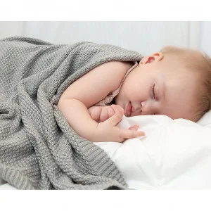 Manta 80x110cms Bambú Kiokids - Imagen 2